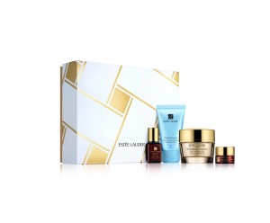 Estee lauder - GlobalAntiAging_Hol12