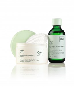 Arbonne_Genius_Intelligence_płatki_kosmetyczne_i_płyn_regenerujący_na_noc