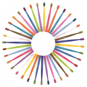 kompozycja CURAPROX_mniejsza