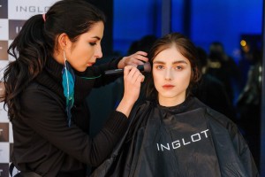 hi_Tomasz-Ossolinski-backstage_0531