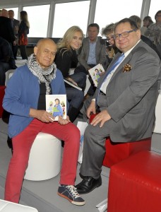 ; "Jedz zdrowo, cwicz z glowa, zyj szczesliwie!" - promocja ksiazki Jolanty Kwasniewskiej na spotkaniu prasowym Burda Ksiazki w Smolna 8 Studio, Warszawa, 2015.11.04; fot. J. Maciej Goliszewski / EPOKA