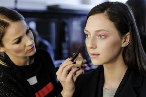 low_Michal-Szulc-Backstage_0094